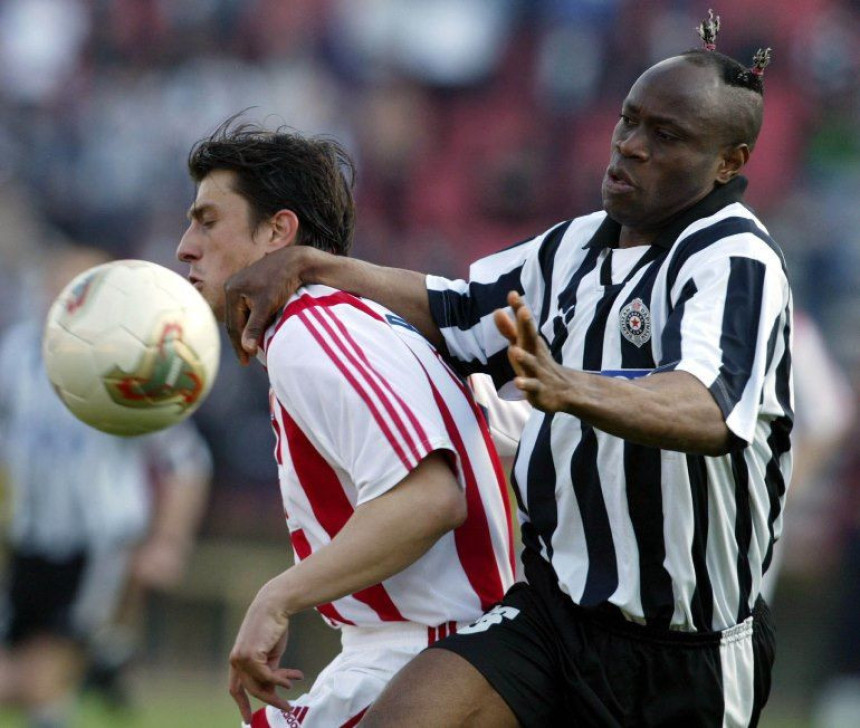 Taribo Vest: Htio sam da zapalim Okser!