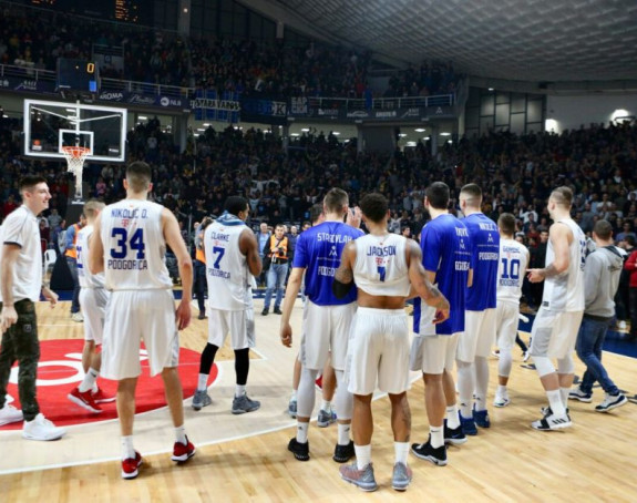 EL: Budućnost rasturena sa 38 razlike!