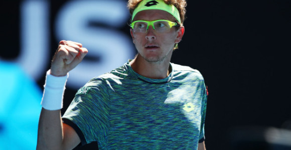 AO: Ko je Denis Istomin, što izbaci Novaka?