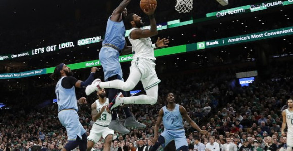 Irving nosi Seltikse, rekord karijere Rasela!