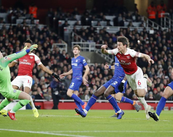 PL: Arsenal diše za vrat sve lošijem Čelsiju!