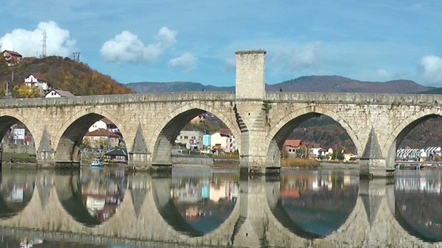 Višegrad: Ko to ruši na Drini ćupriju?