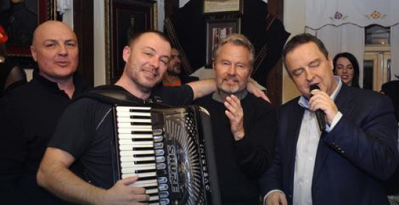 Žurka: Dačić pjevao Džonu Sevidžu
