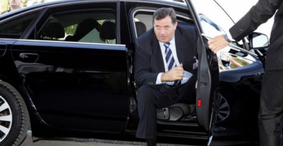 Milorad Dodik je uzor vozačima?!