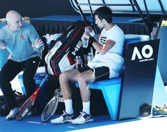 Agasi: I dalje odbijam bilo kakav novac od Novaka!