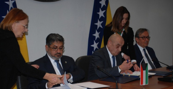 Novac za autoput Koridora "Pet ce"