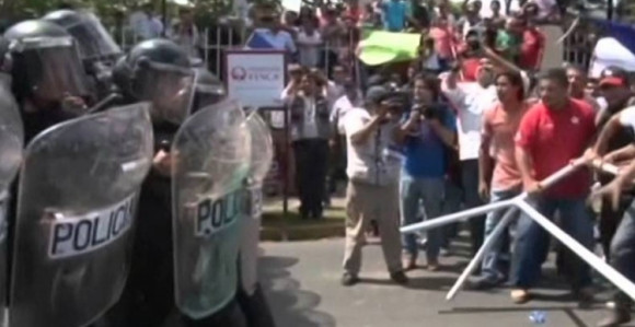 Вођи протеста 216 година затвора