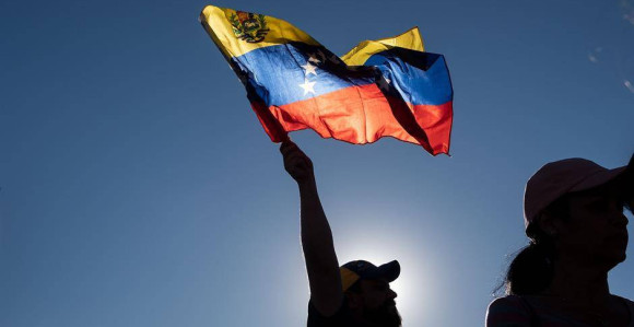 Мадуро: Стиже помоћ из Русије