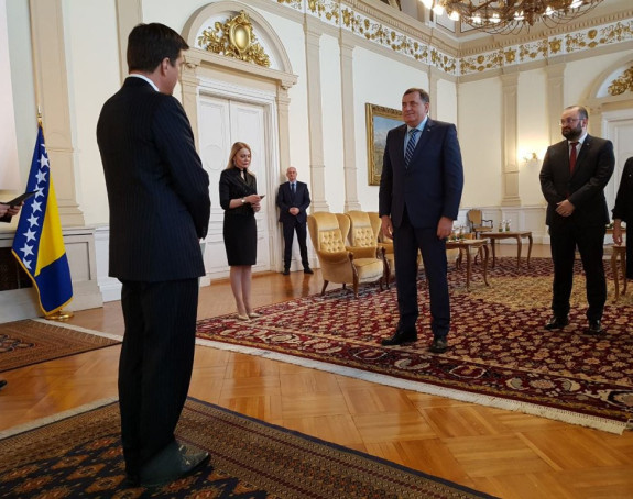 Srdačno: Dodik i ambasador SAD