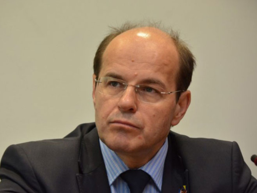 Попис становништва у БиХ довести до краја