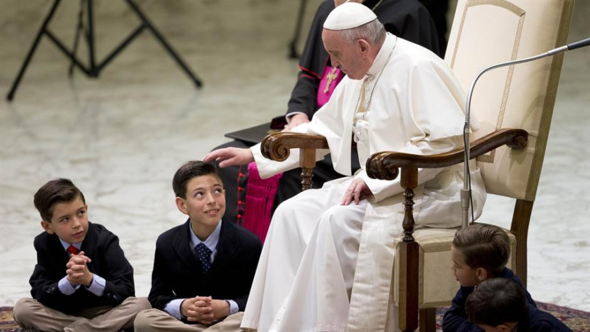 Papa Franjo počeo da se 'instagramiše'