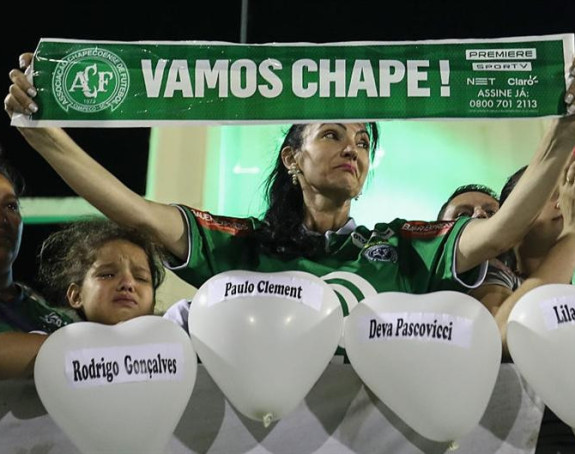 Ko je zaista pomogao Šapekoenseu? Samo DVA kluba!