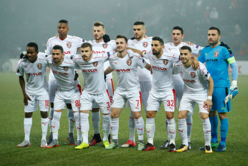 Нико никад није намјештао као Скендербег!