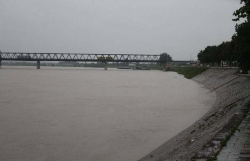 Ванредне мјере: Водостаји расту