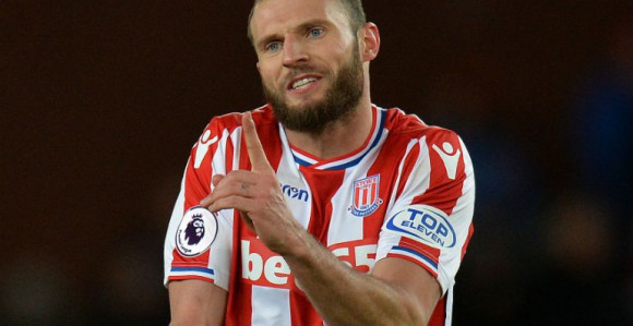 Hoćeš da se provodiš sa ženom? Letiš iz tima, bato!