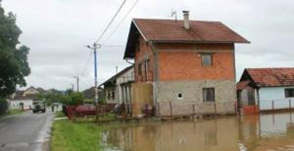 Водостај Уне у благом порасту