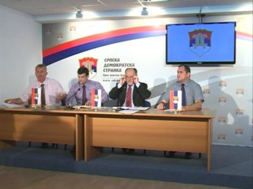 SDS: Nepotizam  u gradskoj vlasti  u Banjaluci (VIDEO)