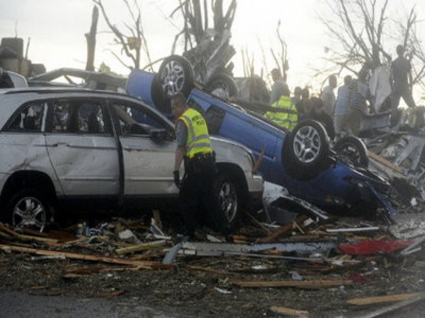 Tornado pogodio centralni deo SAD, jedna osoba poginula