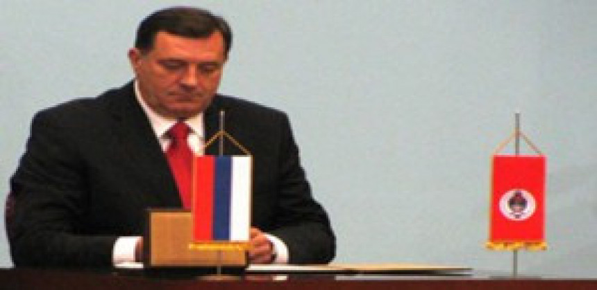 Dodik i Cvijanovićeva na mitingu DS-a u Beogradu