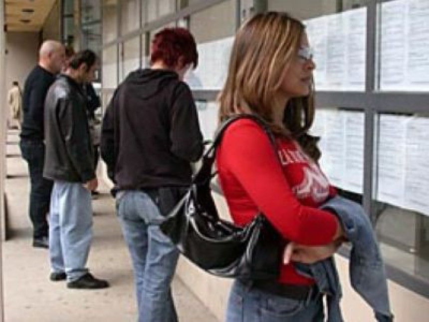 Pola miliona nezaposlenih 