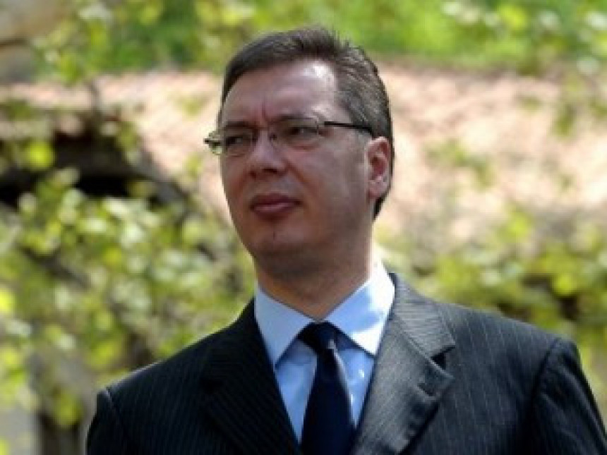 Vučićev SNS postigao rekord od 52%