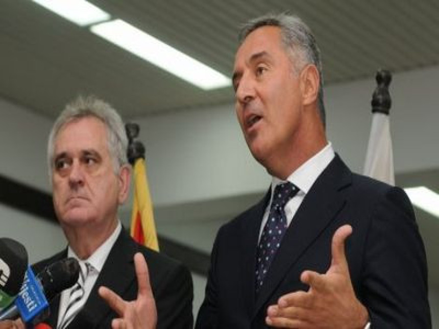 Đukanović uskoro u Srbiji