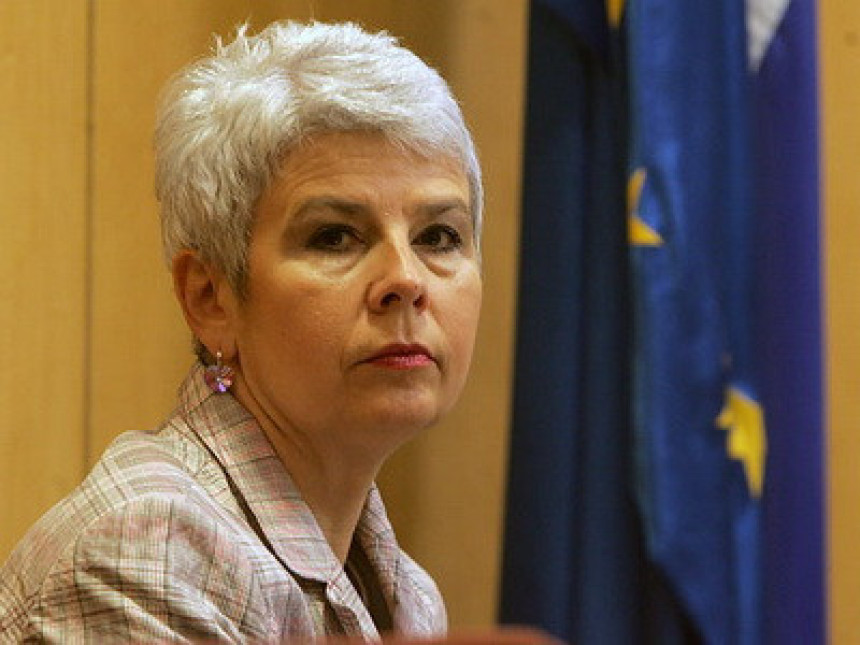 Kosor osuđuje HDZ