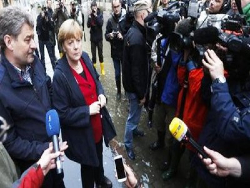 Merkelova obećala unapređenje zaštite od poplava