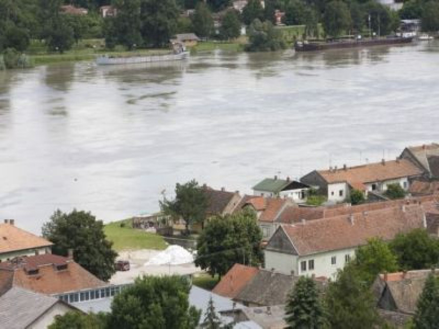 Vodeni talas ušao u Hrvatsku 