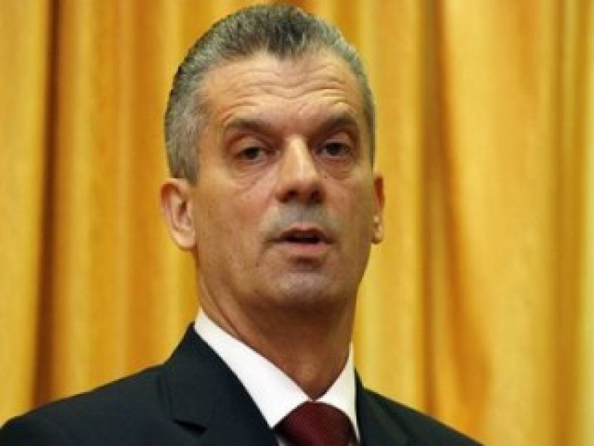 Radončić: Protesti su pritisak na ministre