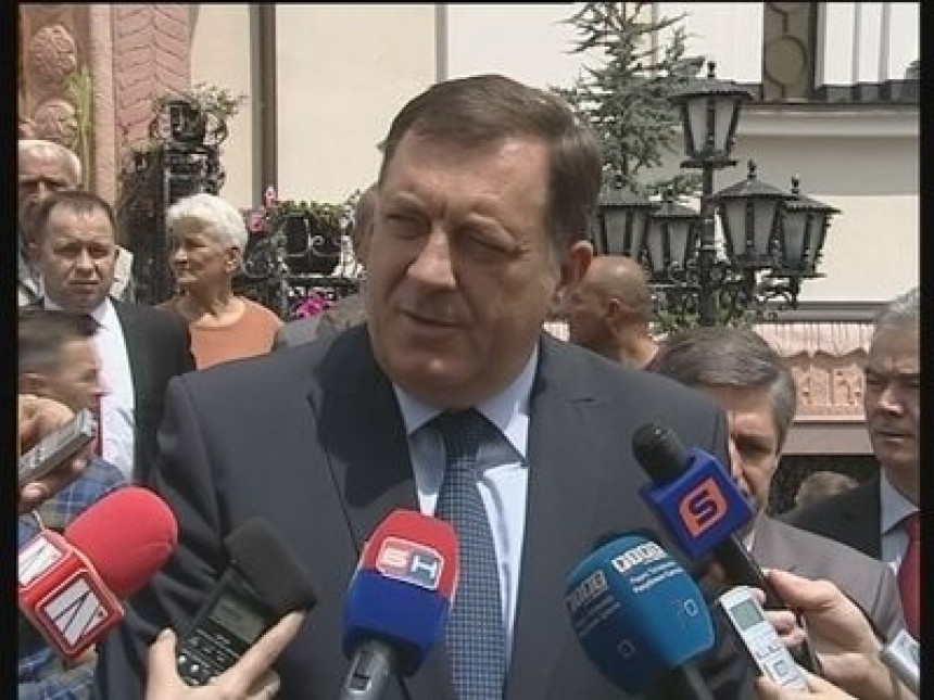 Dodik: Istorijska uloga Vojske Srpske