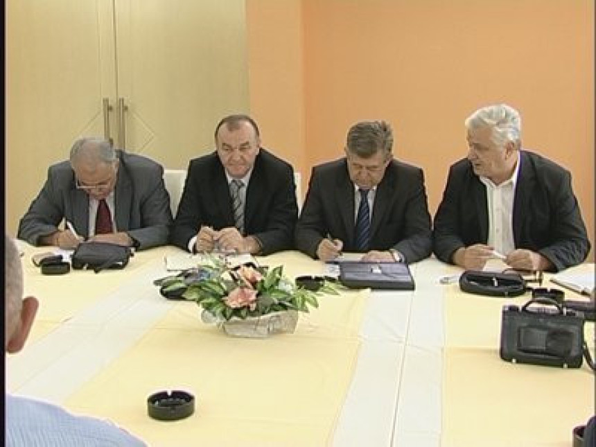 Lokalne zajednice u izuzetno teškom položaju (VIDEO)