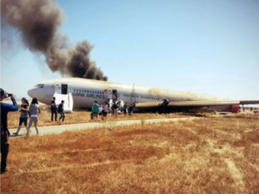 Srušio se avion u San Francisku!