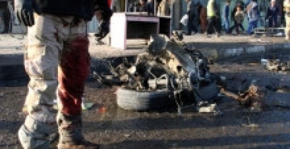 U seriji eskplozija u Iraku poginulo 16, povrijeđeno 75 osoba