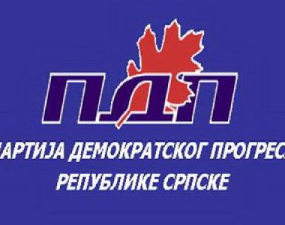 ПДП: Радојичић препаднут и нервозан политичар