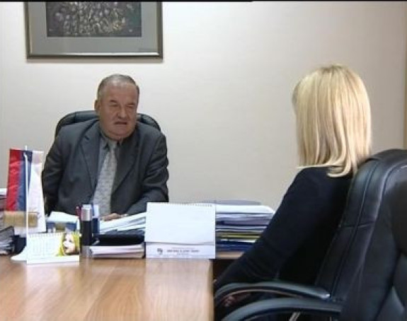 Pola godine kasni isplata za djecu