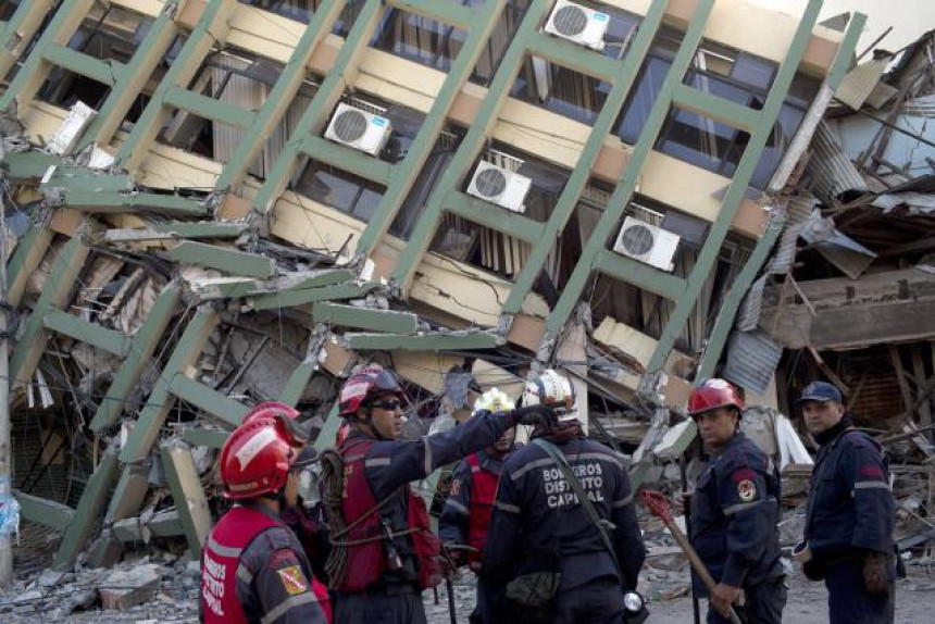 Ekvador: Preživjeli 32 sata pod ruševinama  