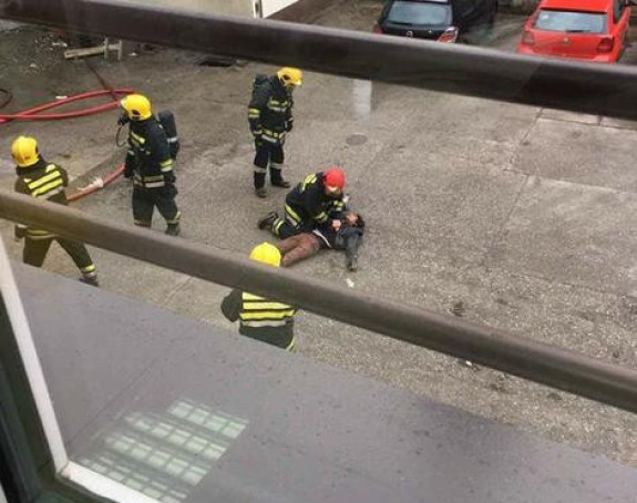 Vatrogasaci spasili mladića