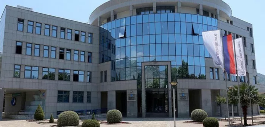 Dodik pod uticajem Eleka i Vukelića