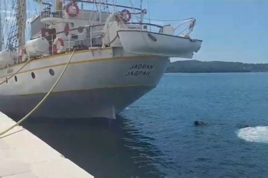 Na brodu nađeno 50 kg kokaina