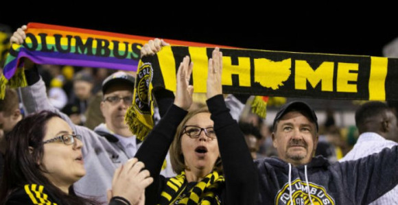 Ameri se šire, sve puca!