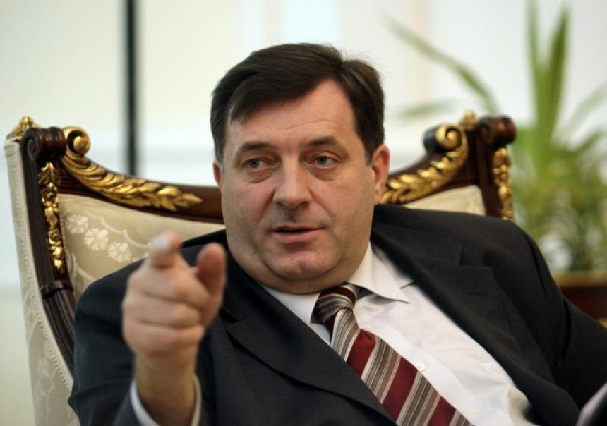 Dodik: Srpska neće prihvatiti popis