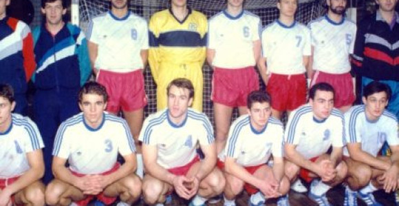 Sjećanja - video: Prije 25 godina rukometaši Borca osvojili Kup IHF!