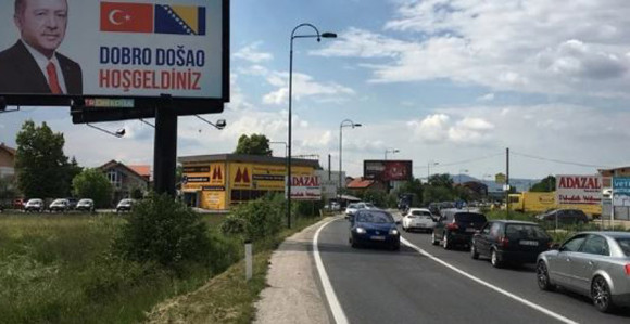 Plakati Erdoganu u Sarajevu