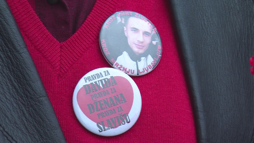 419 dan gore svijeće za Davida