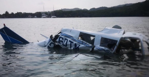 Srušio se avion, pet mrtvih