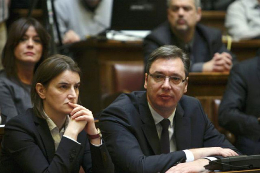 Brnabić-šahovski potez Vučića