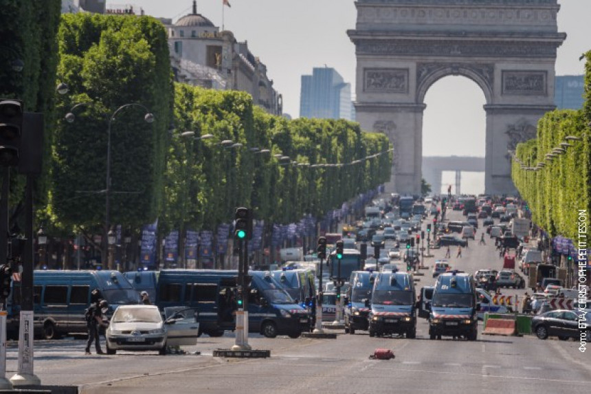Incident u centru Pariza 