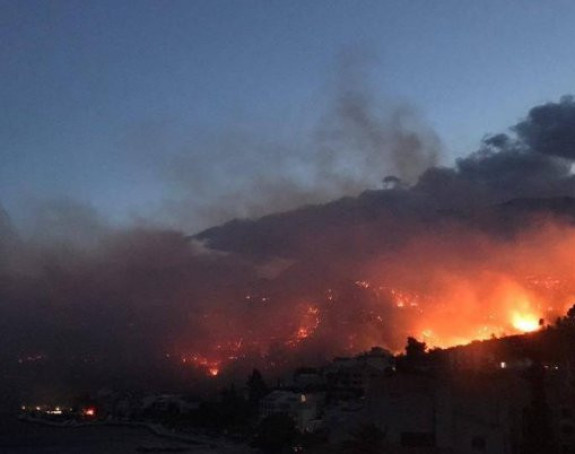 Evakuisani turisti iz hotela