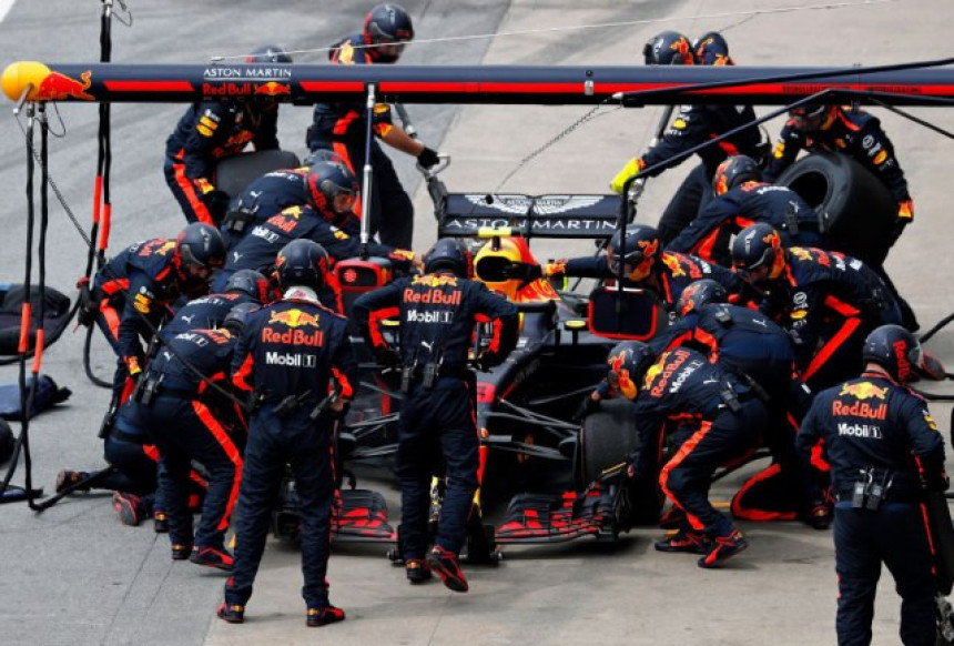 Red Bul prekinuo dugogodišnju saradnju s Renoom!